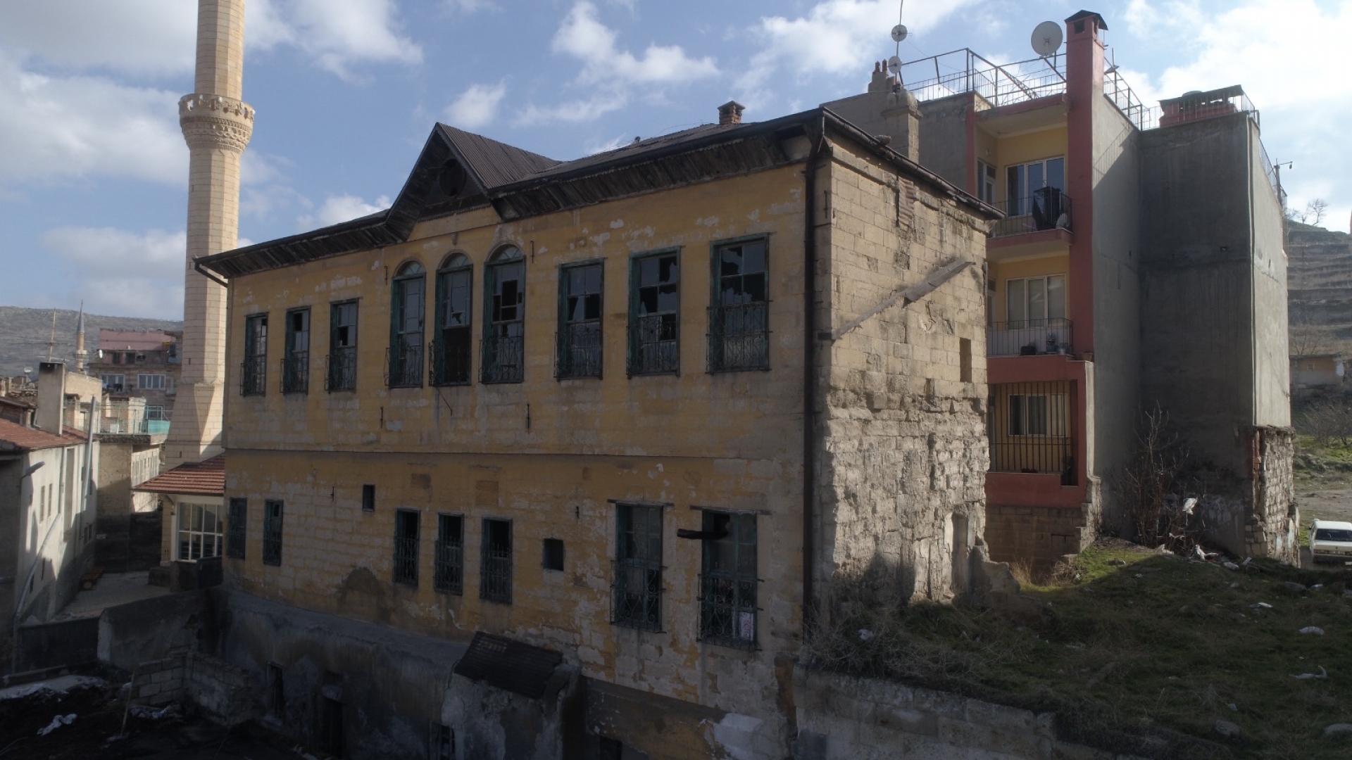 Nevşehir’in Mimari Hafızasına Saygı: Atabey Konağı, Halkla Buluşmaya Hazırlanıyor